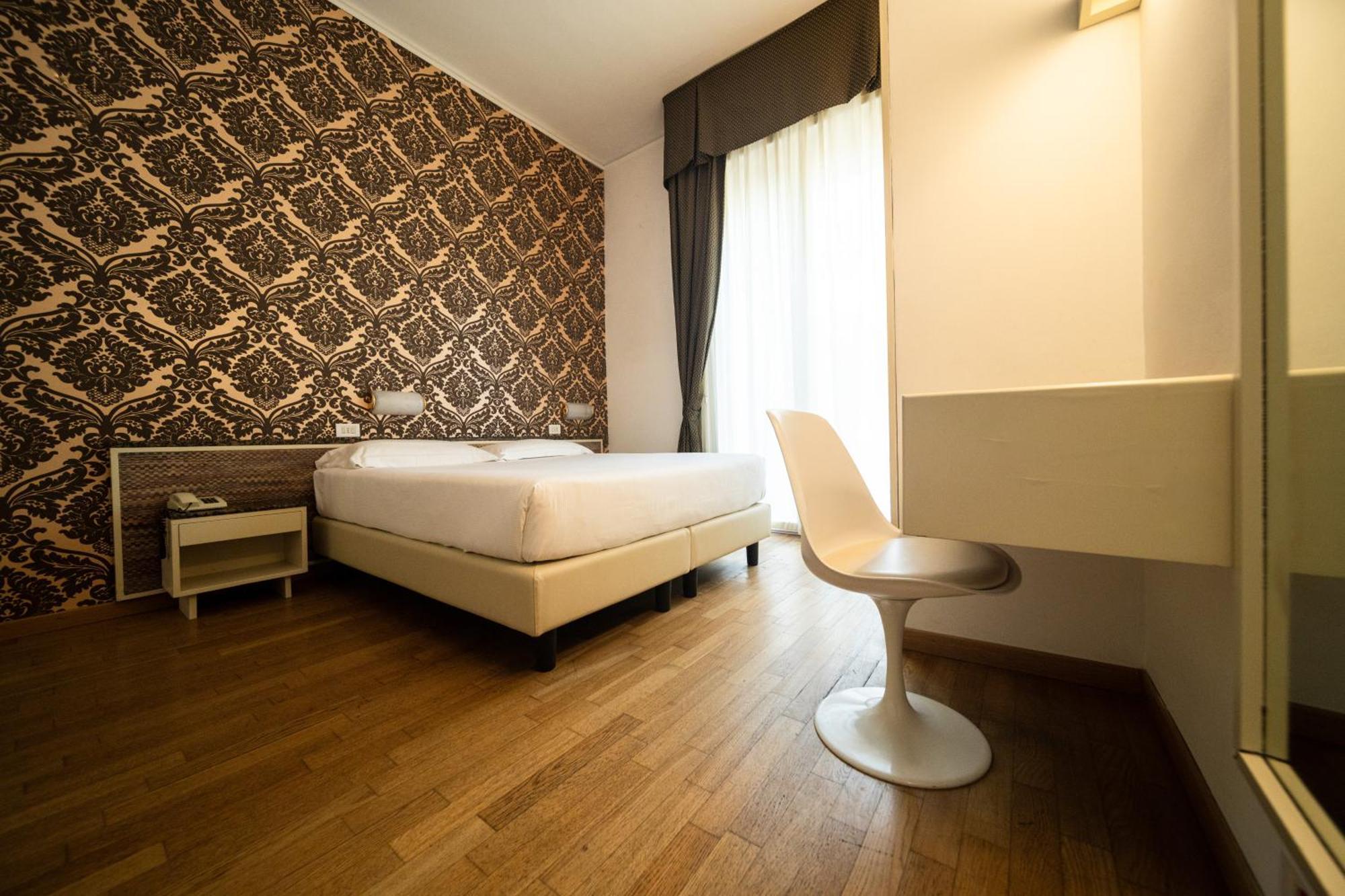 Hotel Rosabianca Rimini Bagian luar foto